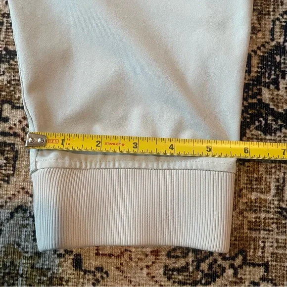 Lululemon Mens Large ABC Joggers Khaki Tan Pants Warpstreme Workout Gym Stretch - Picture 10 of 11